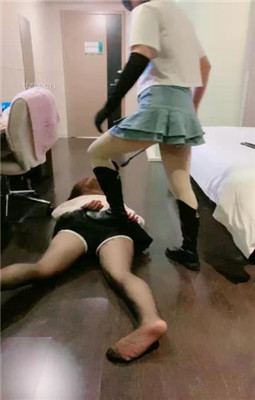 图片[6]_【赵奈奈】长靴S暴打偷原味的贱奴_绳艺资料库视频资源下载