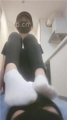 图片[6]_【美娜格格】运动女神-脏鞋底白袜虐废【完整版】_绳艺套路直播视频资源网