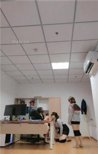 【妆主大大】办公室-母畜-高跟肉丝诱惑-耳光/脚插嘴-高跟踩_绳艺资料库视频资源下载