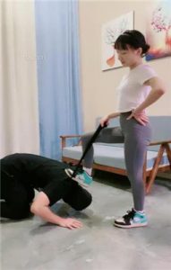 【素人星探】遛狗爬行/连环重度提档/骑马_绳艺资料库视频资源下载