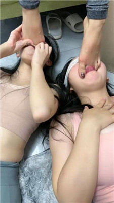 图片[11]_【橙宝】3S母畜-高跟裸足狂舔-奴下奴/sp/插嘴_绳艺资料库视频资源下载