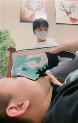 图片[4]_【柔儿公主】脏鞋臭白袜踩脚垫_绳艺资料库视频资源下载