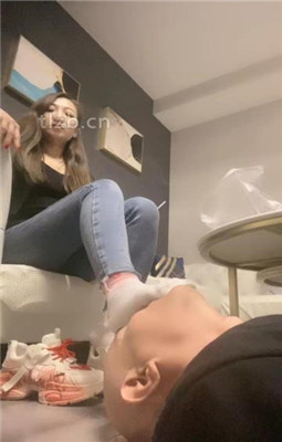 图片[10]_【魅儿】运动鞋棉袜气味羞辱/强制喝圣水_绳艺资料库视频资源下载