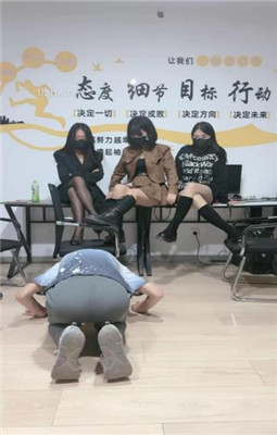 图片[2]_【鱼糯糯】3S-脚底踩踏/轮流舔脏鞋/插嘴/踩狗爪_绳艺资料库