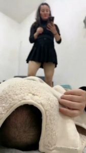 【芭丝】皮鞋黑袜肉丝踩脚垫【下】_绳艺资料库视频资源下载
