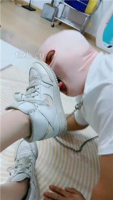 图片[12]_【陈莹斯】圈养犬化之高跟鞋-运动鞋崇拜_绳艺资料库视频资源下载
