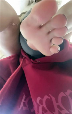 图片[18]_【伊诺】居高临下长靴肉丝玩弄狗_绳艺资料库视频资源下载