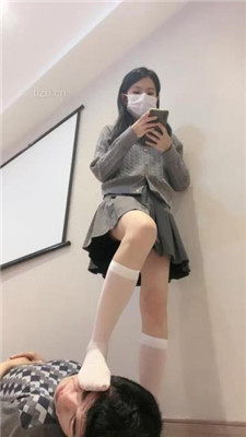 【樱木花椒】皮鞋白丝全体重踩狗【下】_绳艺资料库视频资源下载