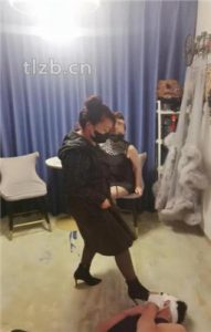 【魔鬼天使】双S-黑丝高跟恋足舔/重度虐打踩踏/喝圣水_绳艺资料库视频资源下载