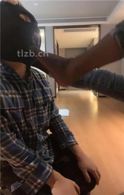 图片[8]_【绝美兔女王】喝洗脚水/跪舔脏鞋白袜_绳艺套路直播视频资源网