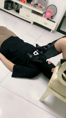 图片[4]_【蜜糖情侣】保养皮靴后的奖励_绳艺资料库视频资源下载