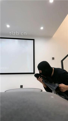 图片[14]_【辣姐】狗舌头舔鞋油保养7双皮靴_绳艺资料库视频资源下载