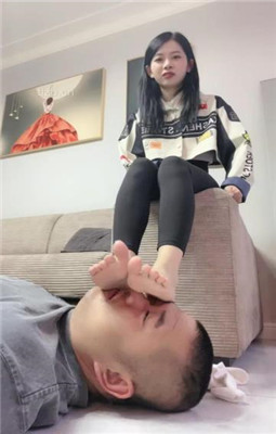 图片[14]_【樱木花椒】Aj白袜开发死猪头-插嘴_绳艺套路直播视频资源网