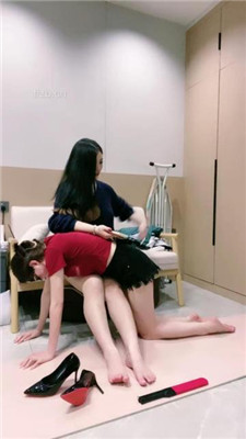 图片[8]_【小羊】女神母畜-掐脖窒息/口水塞嘴虐打_绳艺资料库视频资源下载