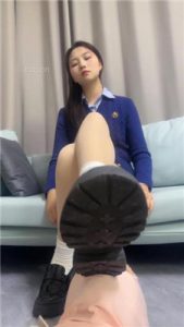 【狗哥】175素人S-皮鞋白袜调绿帽奴【上】_绳艺资料库视频资源下载