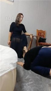 【冷御女王】拖鞋抽耳光-浓痰赏赐_绳艺资料库视频资源下载