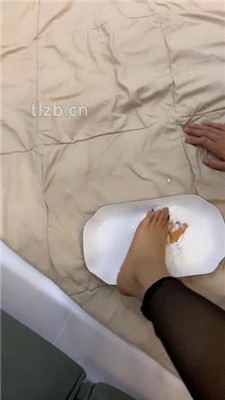 图片[10]_【可儿女王】鞋绑脸气味控制/捆绑虐打/重度踢踹_绳艺资料库视频资源下载
