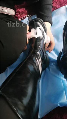 图片[7]_【An盈盈】跪舔脏靴底黑丝jio_绳艺资料库