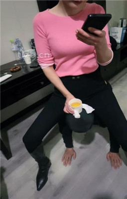 图片[8]_【孤傲女帝】长靴S-全体重踩踏-骑马转胯-喝圣水-耳光_绳艺套路直播视频资源网