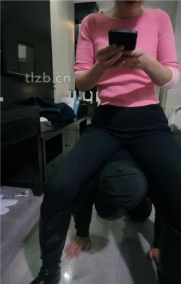 图片[14]_【孤傲女帝】长靴S-全体重踩踏-骑马转胯-喝圣水-耳光_绳艺套路直播视频资源网