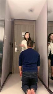 【小雅老师】强制吸香水/喝圣水/舔脏鞋底/踹狗头/耳光_绳艺资料库视频资源下载