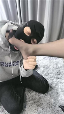 图片[3]_【稚主】虐乳踢踹耳光踩踏-跑骚狗的下场_绳艺资料库视频资源下载