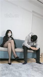 【稚主】虐乳踢踹耳光踩踏-跑骚狗的下场_绳艺套路直播视频资源网