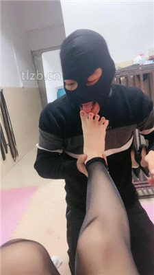 图片[13]_【木子大大】开发奴隶-人体鞋架/裸足黑丝踩_绳艺资料库视频资源下载