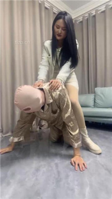 图片[4]_【狗哥】江西刘亦菲短靴踩虐刑罚_绳艺资料库视频资源下载