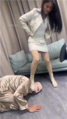 图片[11]_【狗哥】江西刘亦菲短靴踩虐刑罚_绳艺资料库视频资源下载