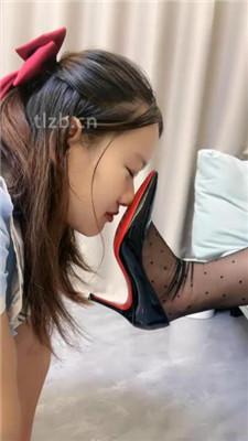 图片[6]_【伊诺】母畜-你们的女神说我的脚好吃/坐脸_绳艺套路直播视频资源网