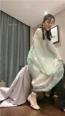 图片[5]_【漫漫】汉服女神-沉浸式踩踏辱_绳艺套路视频资源网