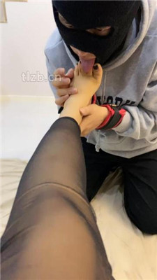 图片[8]_【可儿女王】鞋绑脸气味控制/捆绑虐打/重度踢踹_绳艺资料库视频资源下载