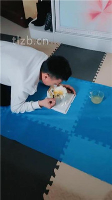 图片[6]_【魅影女神】给狗做特殊的生日蛋糕_绳艺套路直播视频资源网