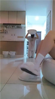 【小猫】舔毛拖鞋白袜/伺候沐足_绳艺套路直播视频资源网