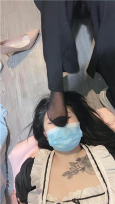 图片[16]_【天津女仆店】双母畜-奴下奴-喂食/转胯互掐脖子/原味脚闻舔_绳艺套路直播视频资源网