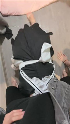 图片[6]_【天津女仆店】双母畜-奴下奴-喂食/转胯互掐脖子/原味脚闻舔_绳艺套路直播视频资源网
