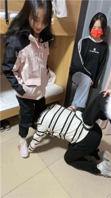 图片[2]_【尤物大大】女生寝室4主VS双奴带新人学妹入圈调_绳艺套路视频资源网