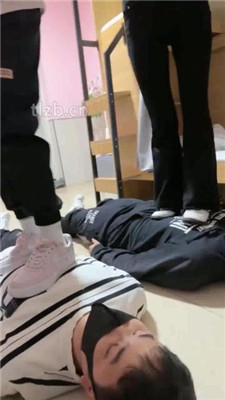 图片[6]_【尤物大大】女生寝室4主VS双奴带新人学妹入圈调_绳艺套路视频资源网