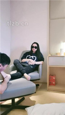 图片[15]_【羽神】跪舔超臭长靴白棉袜/吃脚皮臭脚踩脸_绳艺资料库