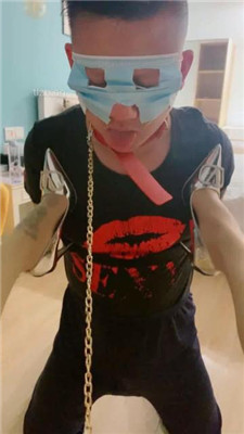 图片[11]_【不知名美女】银色高跟-碾压虐乳/坐垫吸臭/浓痰【完整版】_绳艺套路直播视频资源网
