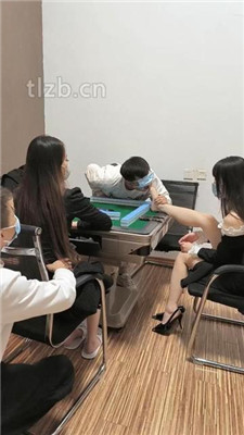 图片[10]_【乔伊】双S-麻将桌下的贱奴才【双视角版】_绳艺资料库视频资源下载