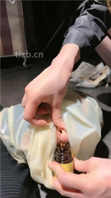 图片[16]_【领主老大】长靴-小白鞋-高跟全体重踩踏_绳艺资料库视频资源下载