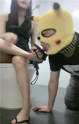 图片[6]_【漫漫】爬进来卫生巾侍奉主人_绳艺资料库视频资源下载