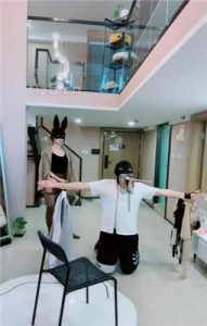 【陈莹斯】嘴叼高跟/人体衣架/骑马爬行/碾压踩狗爪_绳艺资料库视频资源下载