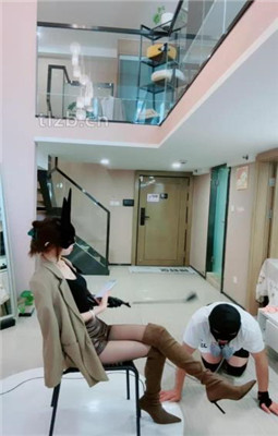 图片[2]_【陈莹斯】嘴叼高跟/人体衣架/骑马爬行/碾压踩狗爪_绳艺资料库视频资源下载