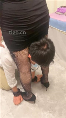 图片[11]_【木子大大】美容院技师黑网袜高跟虐奴_绳艺资料库视频资源下载