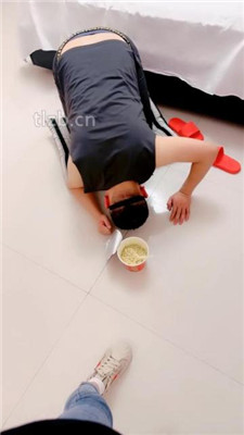 图片[5]_【兔兔大人】下班回家让家奴伺候【下】_绳艺资料库视频资源下载