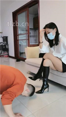 图片[3]_【凌儿女神】狗笼圈养的快乐时光-跪舔原味长靴_绳艺套路直播视频资源网