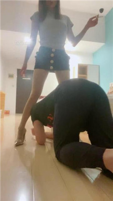 图片[13]_【不知名美女】银色高跟-碾压虐乳/坐垫吸臭/浓痰【完整版】_绳艺套路直播视频资源网